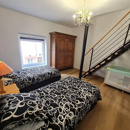 Maison Familiale A - 3 Chambres, Balcon Sur Riviere, Proche Commodites Et Activites - Fr-1-589-594 *